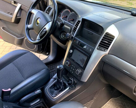 Черный Шевроле Каптива, объемом двигателя 2 л и пробегом 166 тыс. км за 8600 $, фото 9 на Automoto.ua