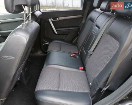 Чорний Шевроле Каптіва, об'ємом двигуна 2 л та пробігом 212 тис. км за 9450 $, фото 45 на Automoto.ua