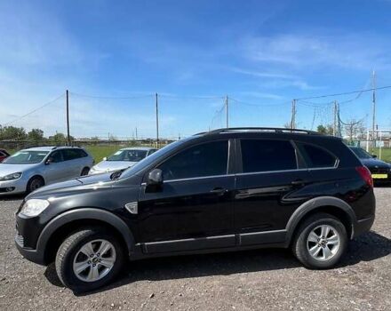 Черный Шевроле Каптива, объемом двигателя 2.41 л и пробегом 221 тыс. км за 6990 $, фото 3 на Automoto.ua