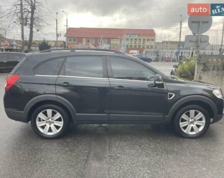 Чорний Шевроле Каптіва, об'ємом двигуна 2.4 л та пробігом 153 тис. км за 8000 $, фото 4 на Automoto.ua