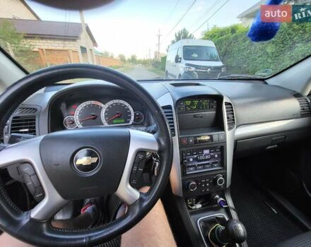 Черный Шевроле Каптива, объемом двигателя 2.41 л и пробегом 267 тыс. км за 8500 $, фото 9 на Automoto.ua