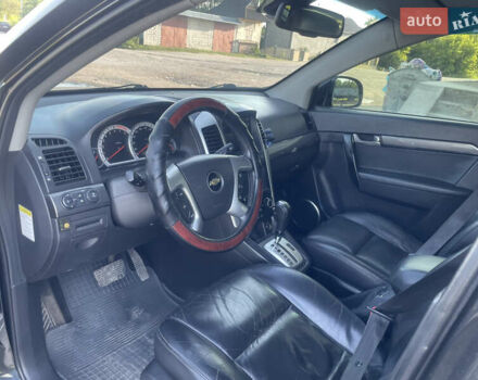 Черный Шевроле Каптива, объемом двигателя 3.2 л и пробегом 223 тыс. км за 9200 $, фото 17 на Automoto.ua