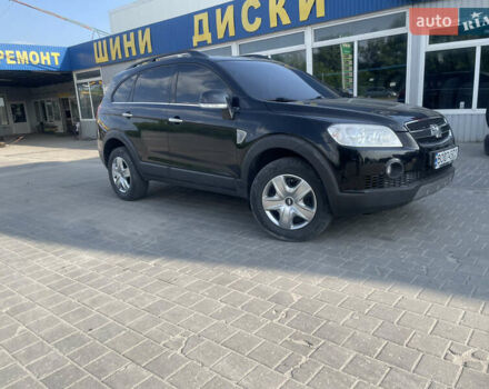 Черный Шевроле Каптива, объемом двигателя 3.2 л и пробегом 223 тыс. км за 9200 $, фото 7 на Automoto.ua