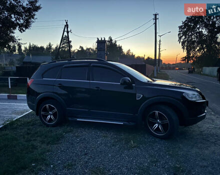 Чорний Шевроле Каптіва, об'ємом двигуна 2 л та пробігом 299 тис. км за 7150 $, фото 3 на Automoto.ua