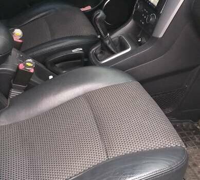 Черный Шевроле Каптива, объемом двигателя 2.4 л и пробегом 280 тыс. км за 7100 $, фото 8 на Automoto.ua