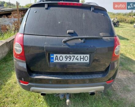 Черный Шевроле Каптива, объемом двигателя 2 л и пробегом 260 тыс. км за 8650 $, фото 8 на Automoto.ua