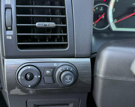 Черный Шевроле Каптива, объемом двигателя 2 л и пробегом 176 тыс. км за 10750 $, фото 19 на Automoto.ua