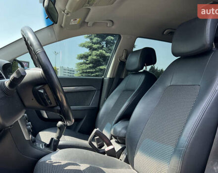 Черный Шевроле Каптива, объемом двигателя 2.41 л и пробегом 218 тыс. км за 7999 $, фото 16 на Automoto.ua