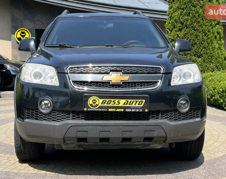 Черный Шевроле Каптива, объемом двигателя 2.41 л и пробегом 218 тыс. км за 7999 $, фото 1 на Automoto.ua