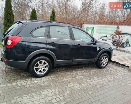 Черный Шевроле Каптива, объемом двигателя 2.41 л и пробегом 137 тыс. км за 8500 $, фото 1 на Automoto.ua