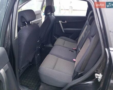 Черный Шевроле Каптива, объемом двигателя 2.41 л и пробегом 137 тыс. км за 8500 $, фото 8 на Automoto.ua