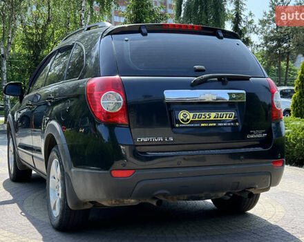 Черный Шевроле Каптива, объемом двигателя 2.41 л и пробегом 218 тыс. км за 7999 $, фото 4 на Automoto.ua