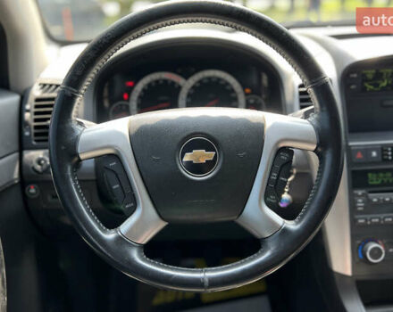 Черный Шевроле Каптива, объемом двигателя 2.41 л и пробегом 218 тыс. км за 7999 $, фото 14 на Automoto.ua