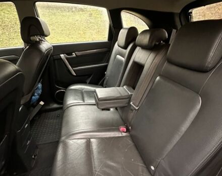 Черный Шевроле Каптива, объемом двигателя 2 л и пробегом 120 тыс. км за 3400 $, фото 4 на Automoto.ua