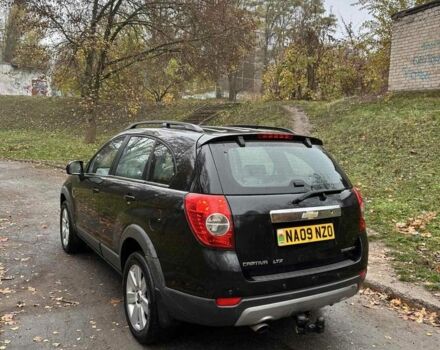 Черный Шевроле Каптива, объемом двигателя 2 л и пробегом 120 тыс. км за 3400 $, фото 3 на Automoto.ua