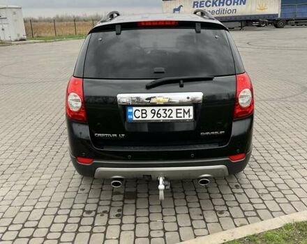 Черный Шевроле Каптива, объемом двигателя 2 л и пробегом 339 тыс. км за 10200 $, фото 8 на Automoto.ua