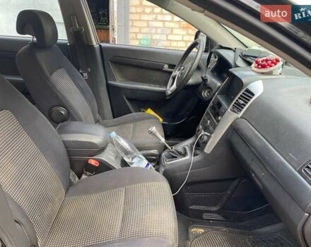 Чорний Шевроле Каптіва, об'ємом двигуна 2.4 л та пробігом 115 тис. км за 7578 $, фото 5 на Automoto.ua