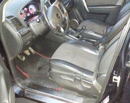 Черный Шевроле Каптива, объемом двигателя 0 л и пробегом 218 тыс. км за 9700 $, фото 5 на Automoto.ua