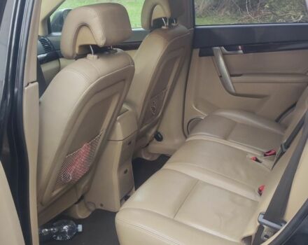 Черный Шевроле Каптива, объемом двигателя 2 л и пробегом 240 тыс. км за 4555 $, фото 7 на Automoto.ua