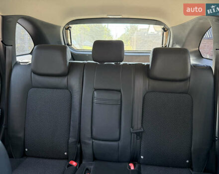 Чорний Шевроле Каптіва, об'ємом двигуна 2.4 л та пробігом 46 тис. км за 14000 $, фото 7 на Automoto.ua