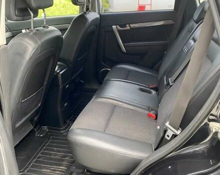 Черный Шевроле Каптива, объемом двигателя 1.99 л и пробегом 200 тыс. км за 10300 $, фото 11 на Automoto.ua