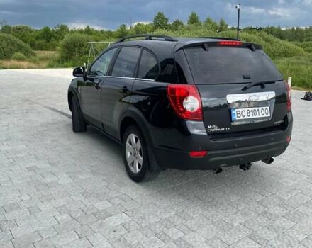 Черный Шевроле Каптива, объемом двигателя 1.99 л и пробегом 200 тыс. км за 10300 $, фото 5 на Automoto.ua