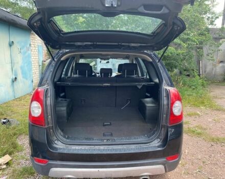 Черный Шевроле Каптива, объемом двигателя 2.4 л и пробегом 115 тыс. км за 6999 $, фото 3 на Automoto.ua