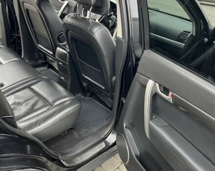 Черный Шевроле Каптива, объемом двигателя 2 л и пробегом 339 тыс. км за 10200 $, фото 19 на Automoto.ua