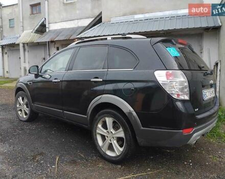 Черный Шевроле Каптива, объемом двигателя 2.23 л и пробегом 203 тыс. км за 10750 $, фото 3 на Automoto.ua