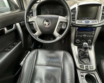 Черный Шевроле Каптива, объемом двигателя 2.23 л и пробегом 285 тыс. км за 11999 $, фото 15 на Automoto.ua