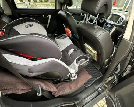 Черный Шевроле Каптива, объемом двигателя 2.23 л и пробегом 285 тыс. км за 11999 $, фото 8 на Automoto.ua