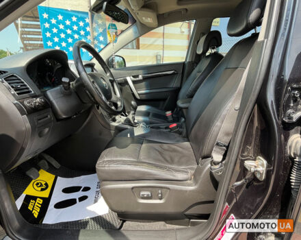 Черный Шевроле Каптива, объемом двигателя 2.3 л и пробегом 217 тыс. км за 11400 $, фото 10 на Automoto.ua