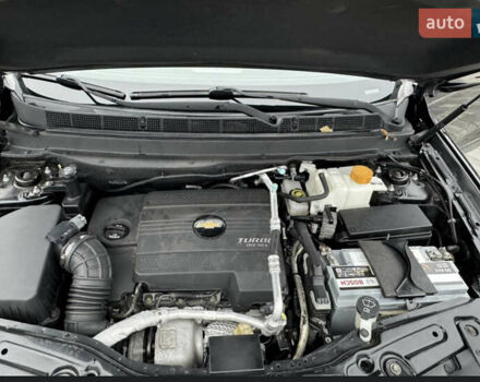 Черный Шевроле Каптива, объемом двигателя 2.2 л и пробегом 150 тыс. км за 12250 $, фото 37 на Automoto.ua