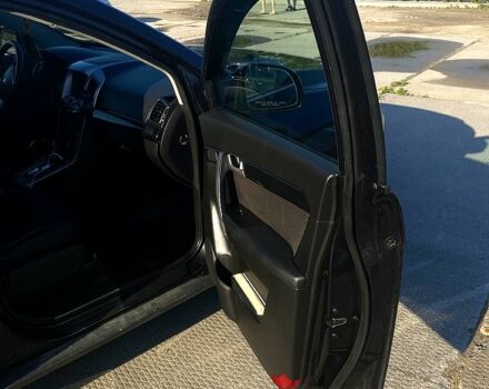 Черный Шевроле Каптива, объемом двигателя 2.4 л и пробегом 220 тыс. км за 9500 $, фото 1 на Automoto.ua