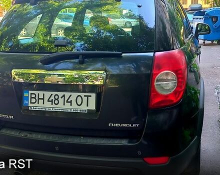 Черный Шевроле Каптива, объемом двигателя 2.4 л и пробегом 180 тыс. км за 9500 $, фото 4 на Automoto.ua
