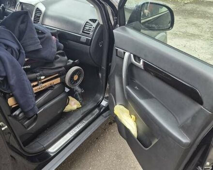 Шевроле Каптива 2011 в Броварах на Automoto.ua Черный Шевроле Каптива, объемом двигателя 2.23 л и пробегом 283 тыс. км за 9000 $, фото 4 на Automoto.ua