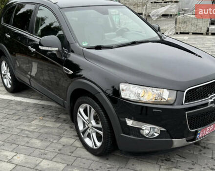 Черный Шевроле Каптива, объемом двигателя 2.2 л и пробегом 150 тыс. км за 12250 $, фото 10 на Automoto.ua