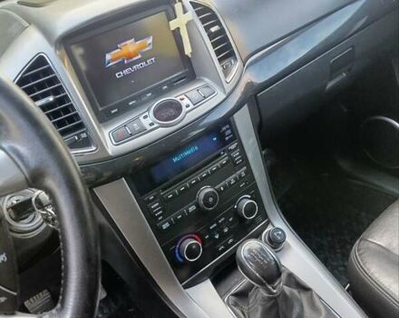 Чорний Шевроле Каптіва, об'ємом двигуна 2.2 л та пробігом 223 тис. км за 10300 $, фото 3 на Automoto.ua