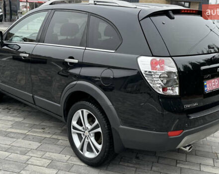 Черный Шевроле Каптива, объемом двигателя 2.2 л и пробегом 150 тыс. км за 12250 $, фото 9 на Automoto.ua