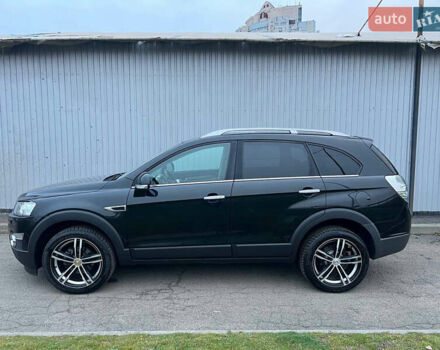 Черный Шевроле Каптива, объемом двигателя 2.2 л и пробегом 129 тыс. км за 12500 $, фото 5 на Automoto.ua