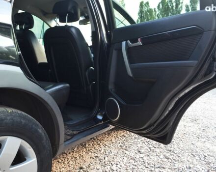 Черный Шевроле Каптива, объемом двигателя 2.4 л и пробегом 217 тыс. км за 9700 $, фото 11 на Automoto.ua