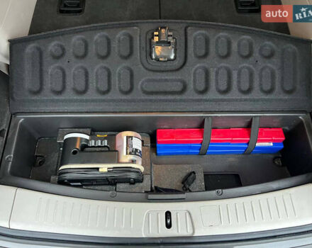 Черный Шевроле Каптива, объемом двигателя 2.2 л и пробегом 129 тыс. км за 12500 $, фото 42 на Automoto.ua