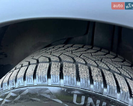 Черный Шевроле Каптива, объемом двигателя 2.2 л и пробегом 129 тыс. км за 12500 $, фото 83 на Automoto.ua