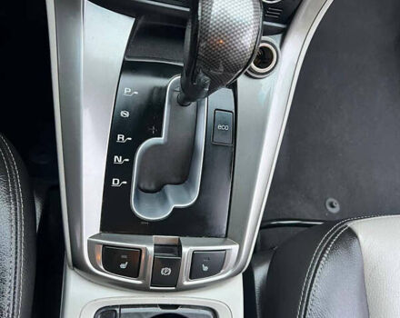 Черный Шевроле Каптива, объемом двигателя 2.2 л и пробегом 129 тыс. км за 12500 $, фото 38 на Automoto.ua