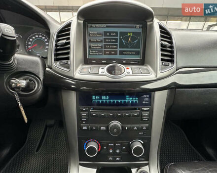 Черный Шевроле Каптива, объемом двигателя 2.23 л и пробегом 285 тыс. км за 11999 $, фото 24 на Automoto.ua