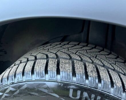 Черный Шевроле Каптива, объемом двигателя 2.2 л и пробегом 129 тыс. км за 12500 $, фото 21 на Automoto.ua