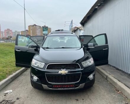 Черный Шевроле Каптива, объемом двигателя 2.2 л и пробегом 129 тыс. км за 12500 $, фото 10 на Automoto.ua