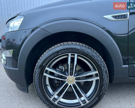 Черный Шевроле Каптива, объемом двигателя 2.2 л и пробегом 129 тыс. км за 12500 $, фото 87 на Automoto.ua