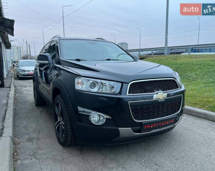 Черный Шевроле Каптива, объемом двигателя 2.2 л и пробегом 129 тыс. км за 12500 $, фото 11 на Automoto.ua