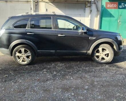 Черный Шевроле Каптива, объемом двигателя 2.23 л и пробегом 203 тыс. км за 10750 $, фото 6 на Automoto.ua